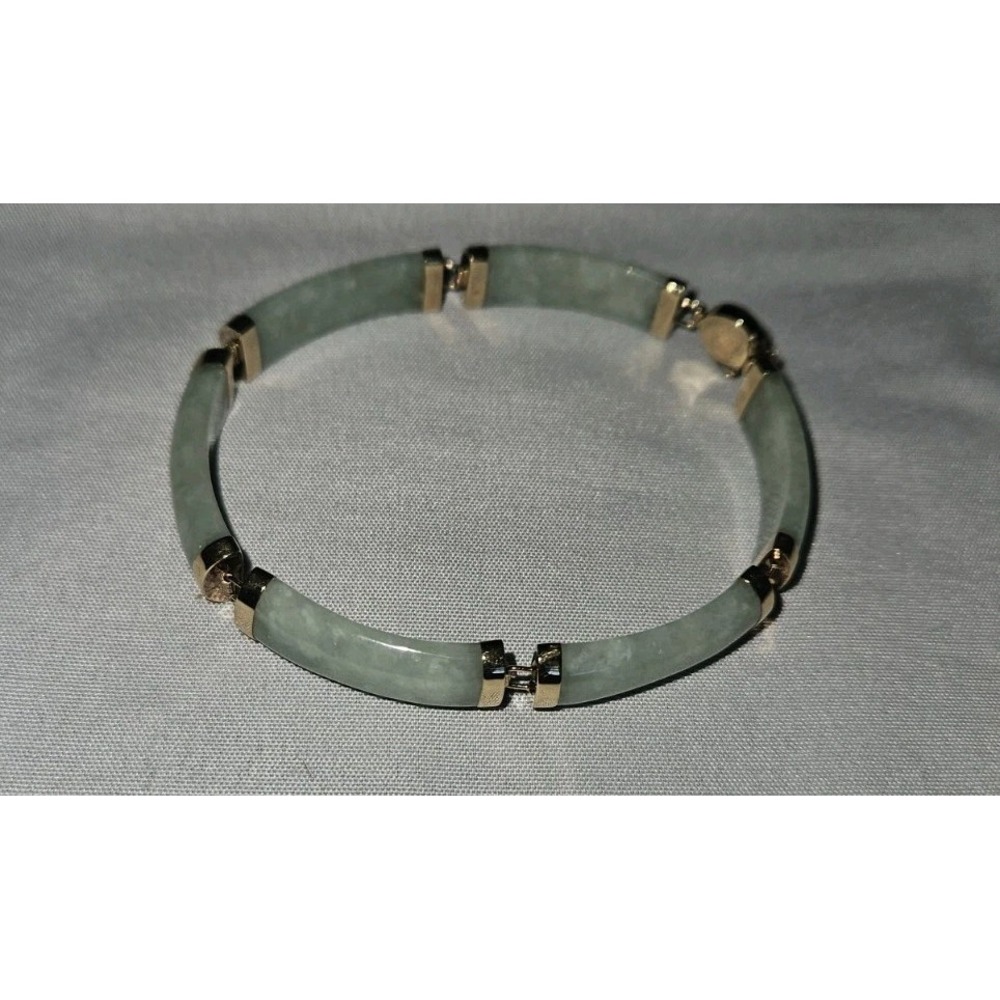 14k Vintage Jade Jadeite Bangle Bracelet Box Clasp Pale Green Gold